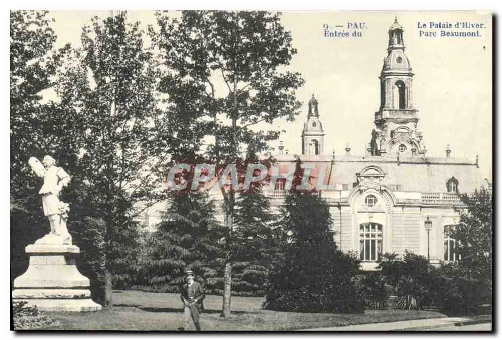 Pau — Eingang zum Parc Beaumont — Das Winterpalais - Vorderseite