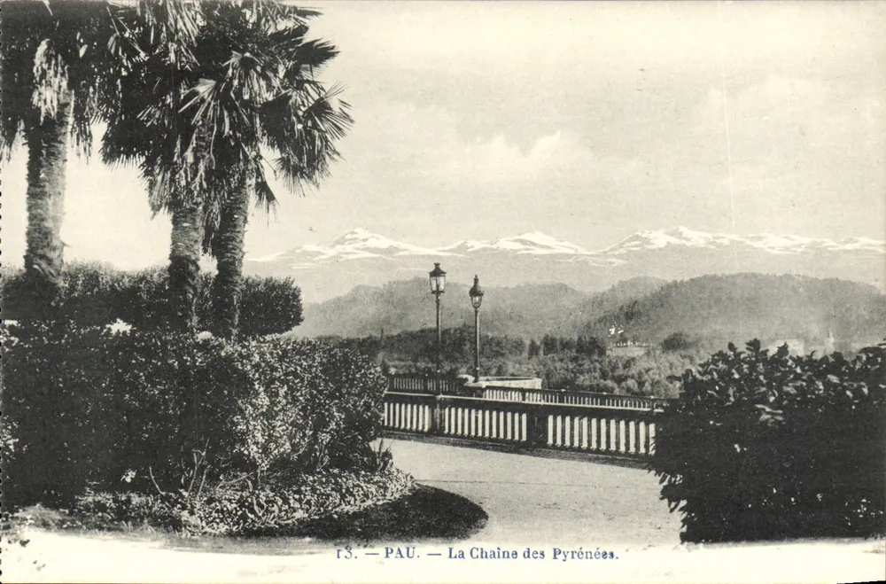 Pau — A Cadeia dos Pirineus — C.C. n°13 - Frente
