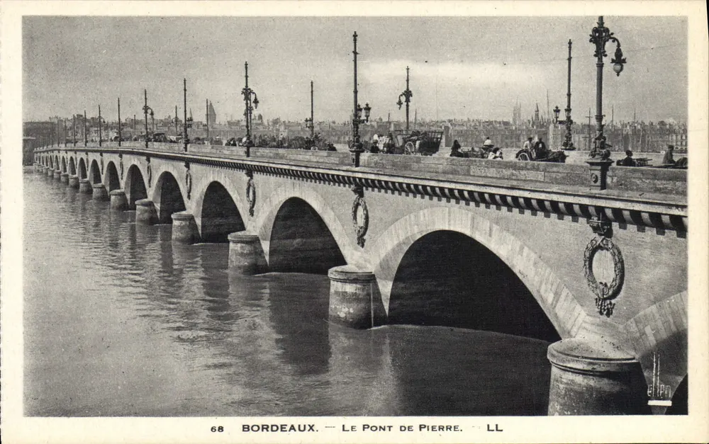 Bordeaux — O Ponte de Pierre — LL - Frente