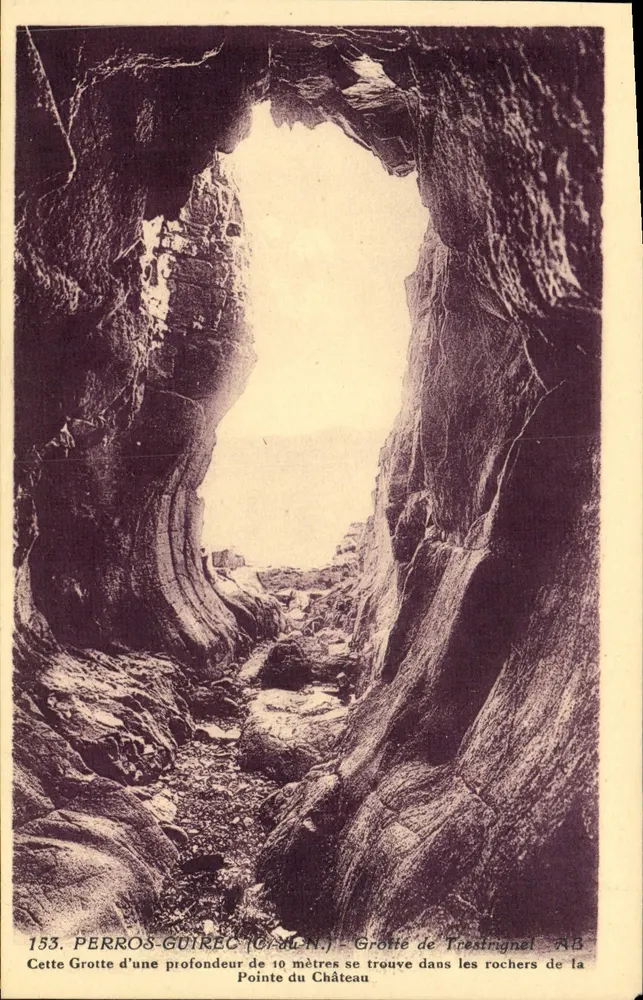 Gruta de Tresfrignel — Ponta do Castelo — Perros-Guirec (Loire-Atlantique) — n°153 - Frente
