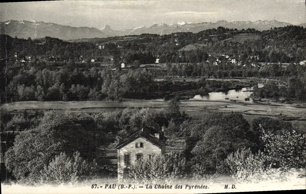 A Cadeia dos Pirineus — Pau (B.-P.) — M.D. — n° 57 - Frente