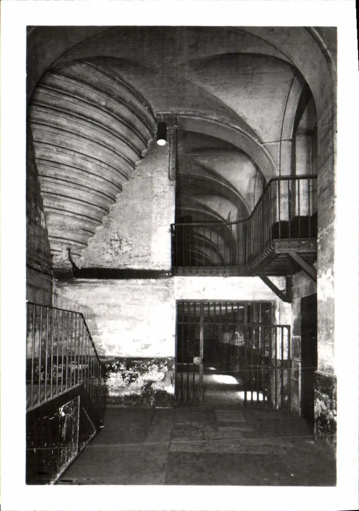 Paris — Die Conciergerie des Palastes (13. bis 14. Jahrhundert) - Vorderseite