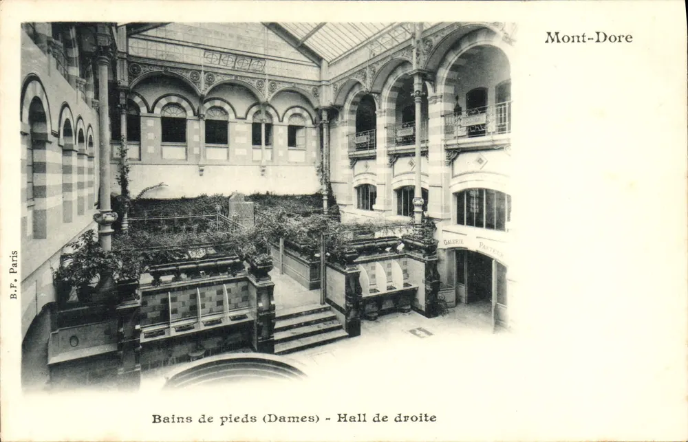 Banho de pés (Mulheres) - Hall da direita — Mont-Dore — B.F. Paris - Frente