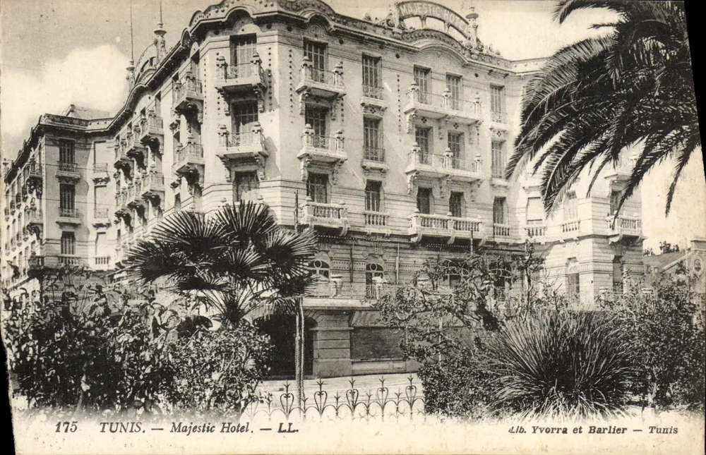 Tunis — Majestic Hotel — éditeur Lib. Yvorra et Barlier — n° 175 - Voorkant