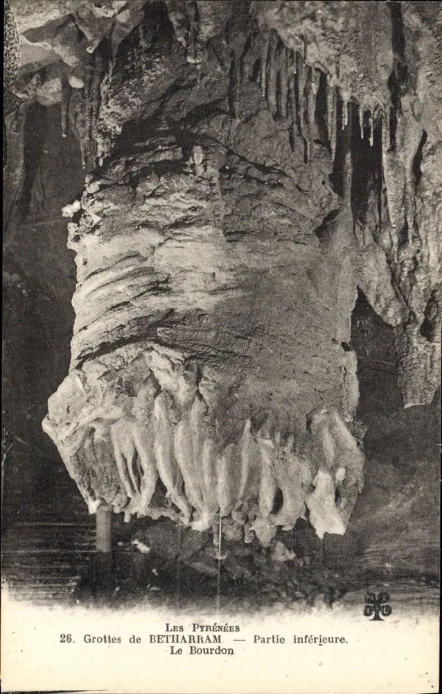 Grutas de BETHARRAM — Parte inferior — Os Pirineus - Frente
