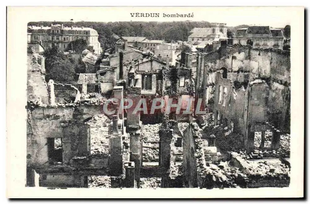 Verdun bombardeado — vista das ruínas após os combates — sem editor ou número visível - Frente