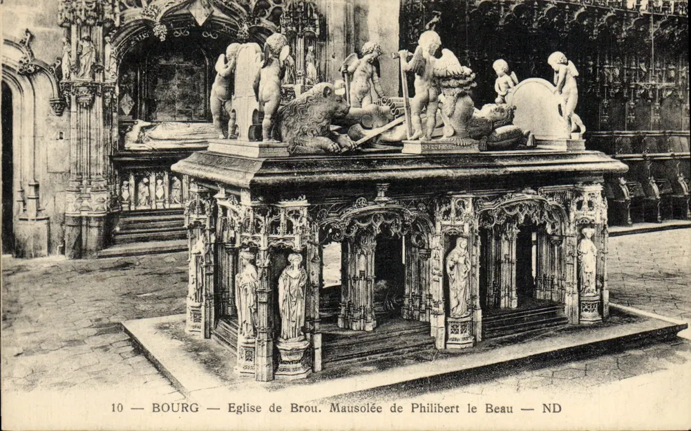 Bourg — Église de Brou. Mausolée de Philibert le Beau — ND - Vorderseite