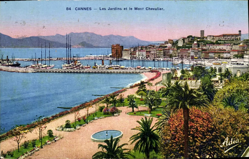 CANNES — Die Gärten und der Mont Chevalier — Adia - Vorderseite