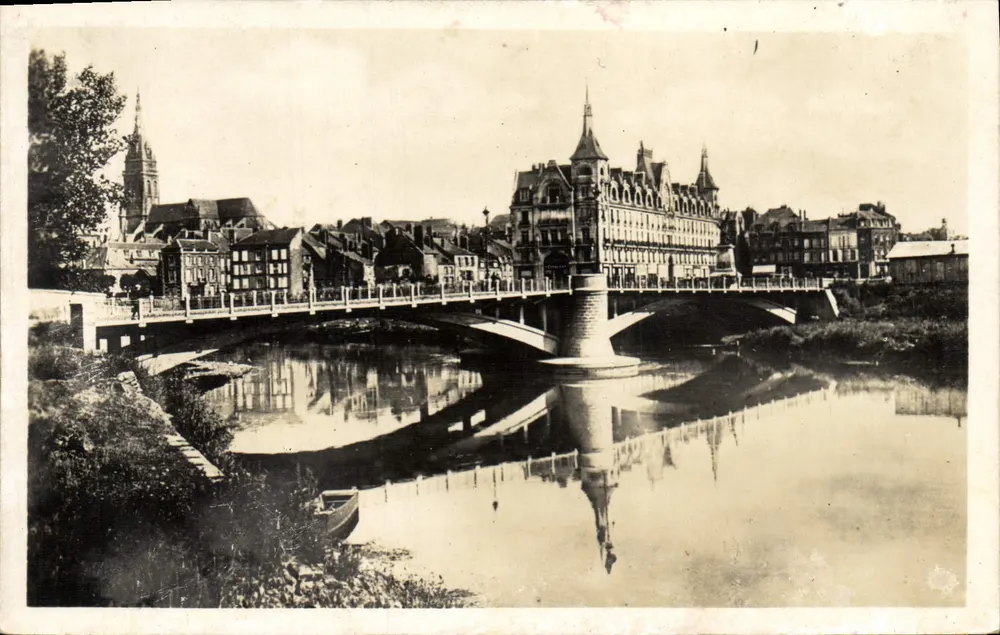 Mézières - Die Brücke der Sieg — Gesellschaft der Großen Betonarbeiten, Paris - Vorderseite
