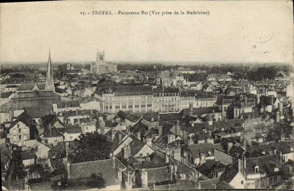 Troyes - Panorama Ost (Aussicht vom Madeleine) — Sammlung — Nr. 15 - Vorderseite