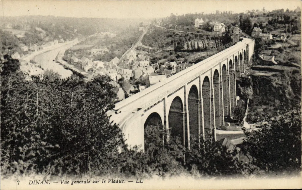 Dinan — Vista geral sobre o Viaduto — LL - Frente