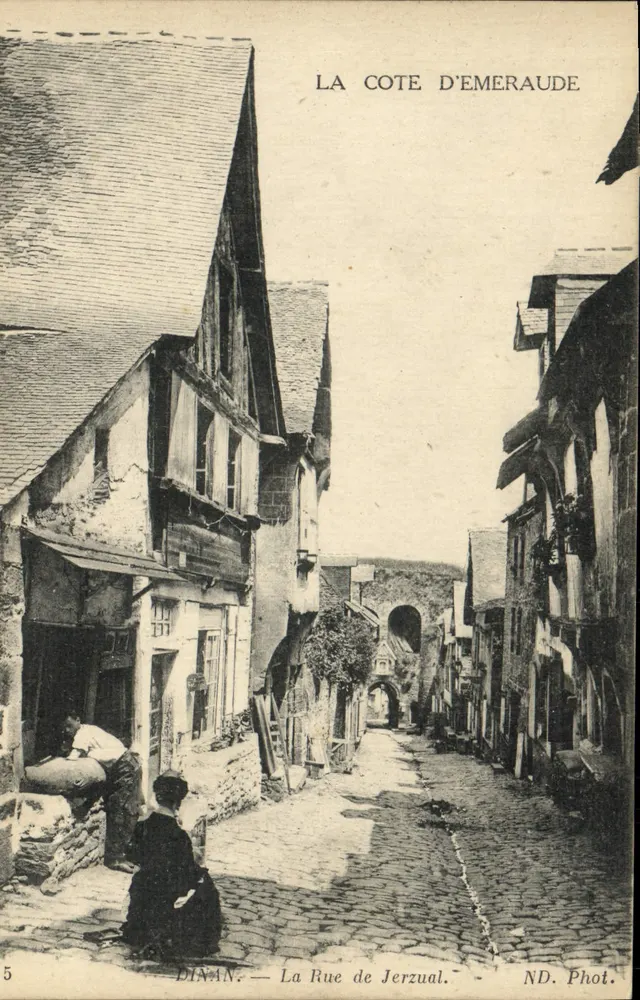Dinan — A Rue de Jerzual — A Cote d’Emeraude — ND. Fot. - Frente