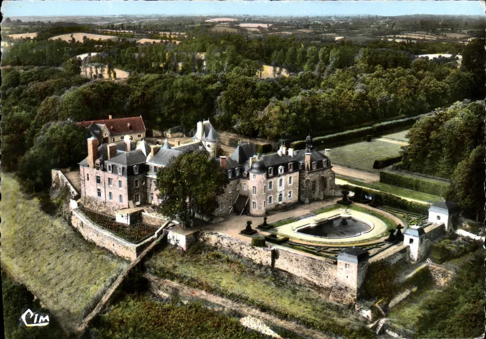 Castelo de Rosanbo — Vista aérea — Cim - Frente