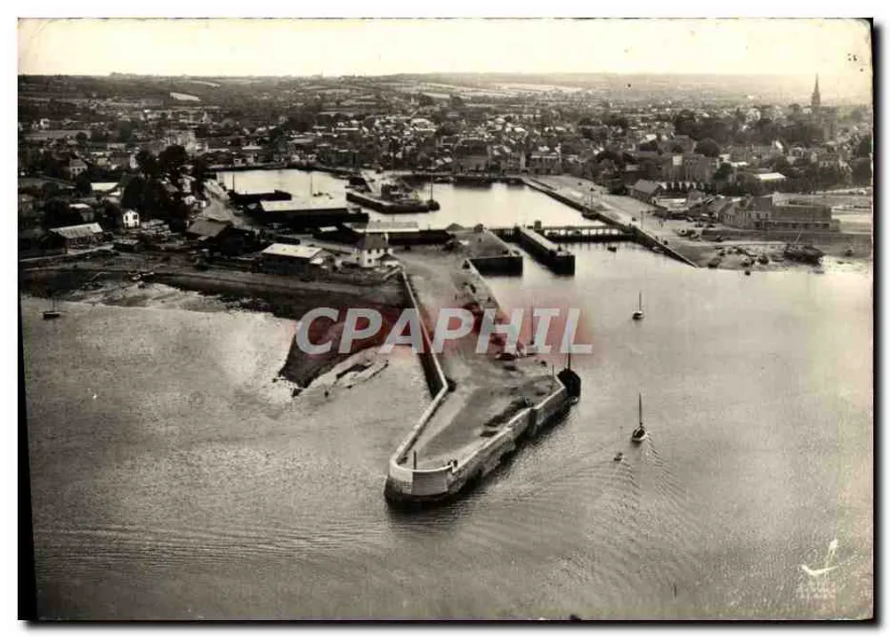 Paimpol (C.-du-N.) — vue aérienne des bassins et de la jetée — Édition LAPIE - St-Maur - 125 - Vorderseite