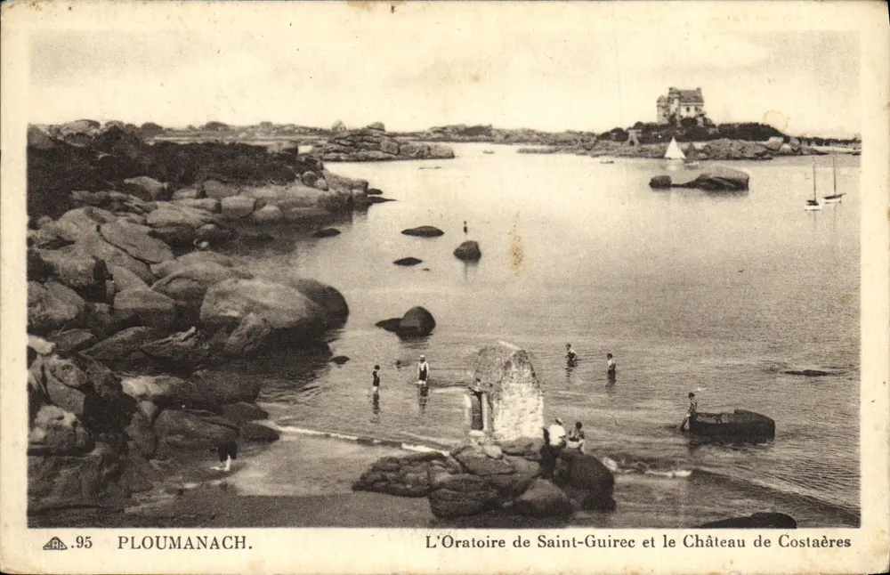 PLOUMANACH — Das Oratorium Saint-Guirec und das Schloss Costaères - Vorderseite