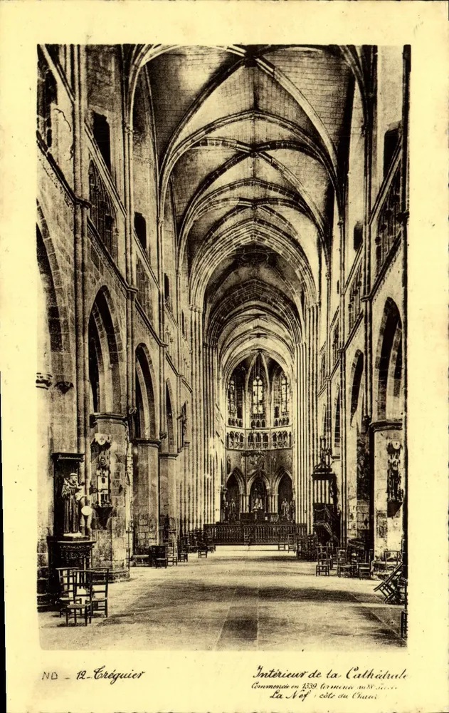 Créquièrs — Interior da Catedral — editor ND - 12 - Frente