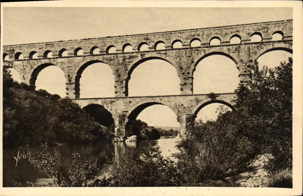 Pont du Gard — Römisches Aquädukt — Verlag: LA DOUCE FRANCE, n°20 - Vorderseite