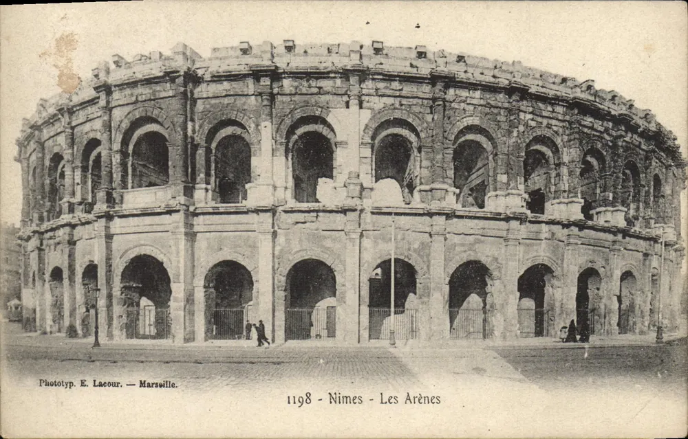 Nîmes - As Arenas — Fototipia. E. Læcour — Marselha — n° 1198 - Frente