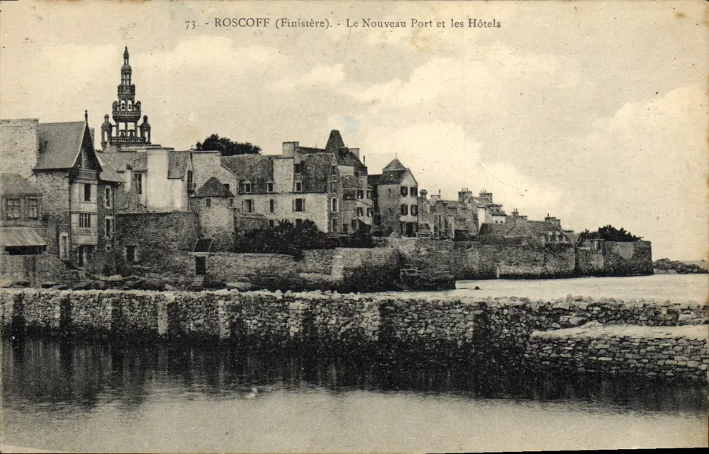 Roscoff (Finistère) — Der Neue Hafen und die Hotels — Unbekannter Verlag, Nr. 73 - Vorderseite