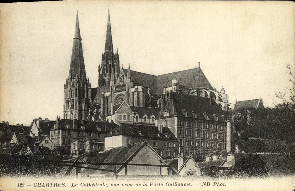 Chartres — Die Kathedrale, Ansicht vom Porte Guillaume — ND Phot. n°129 - Vorderseite