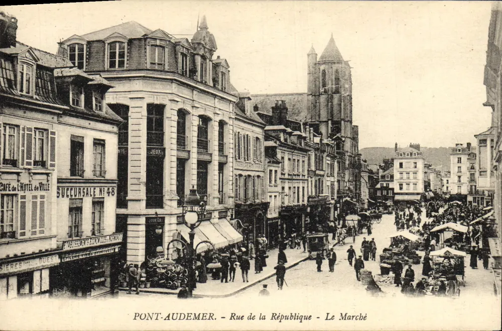 Pont-Audemer — Rue de la République — Le Marché - 앞면
