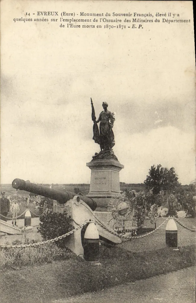 Evreux (Eure) - Gedenkstein für die Französische Erinnerung, errichtet vor einigen Jahren an der Stelle des Soldatenossuaires des Departements Eure, die im Jahr 1870-1871 gestorben sind - E.P. - Vorderseite