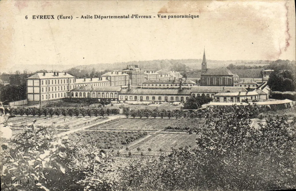 Evreux (Eure) — Departementales Asyl von Evreux — Panoramablick — Verlag: Edil, J. 19 - Vorderseite