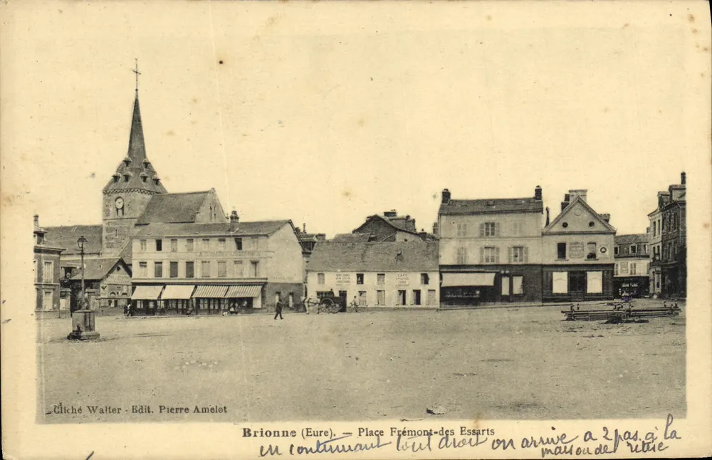 Brionne (Eure) — Platz Frémont-des-Essarts — Cliché Walter, Verlag Pierre Amelot - Vorderseite