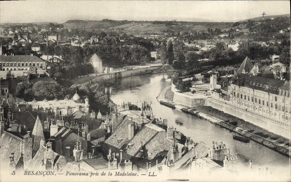 Besançon — Panorama tirado da Madeleine — LL. — n°5 - Frente