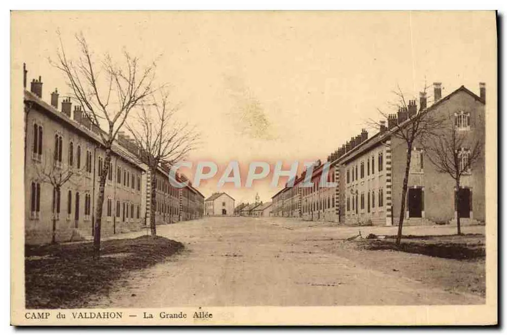Camp Valdahon — Die Grande Allée - Vorderseite