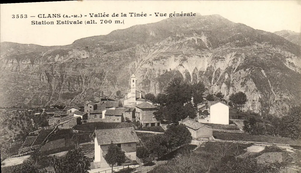 Clans (a.-m.) - Tal der Tinée - Allgemeiner Blick - Sommerstation (Höhe 700 m.) - Vorderseite