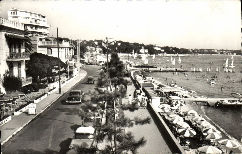 Juan-les-Pins — Promenade du Soleil — Éditions Les Editions - Frente