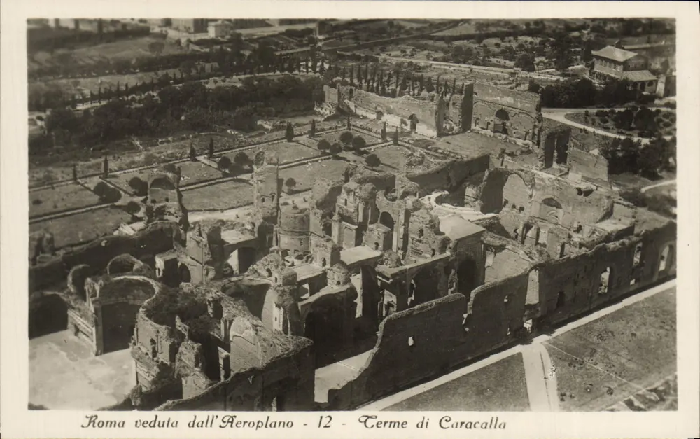 Ausblick auf Rom aus dem Flugzeug - 12 - Therme von Caracalla - Vorderseite
