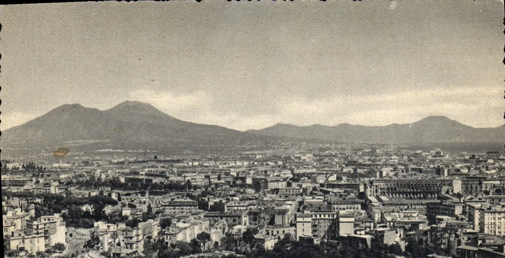 Nápoli — Vista panorâmica com o Vesúvio e o monte Faito — Ed. e Fotografia exclusivas, n°113 - Frente