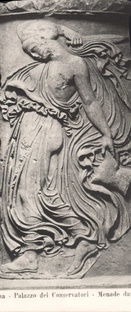 Roma - Palazzo dei Conservatori - Menade - detalhe de bas-relief - Frente