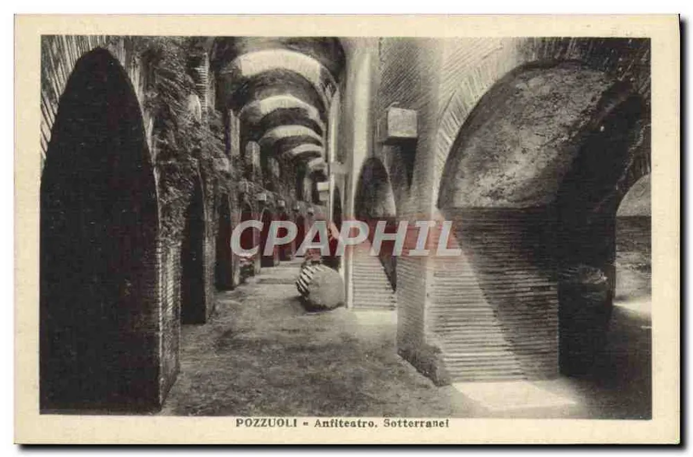 Pozzuoli — Unterirdisches Amphitheater — Ed. Granito Francesco Pozzuoli - Vorderseite