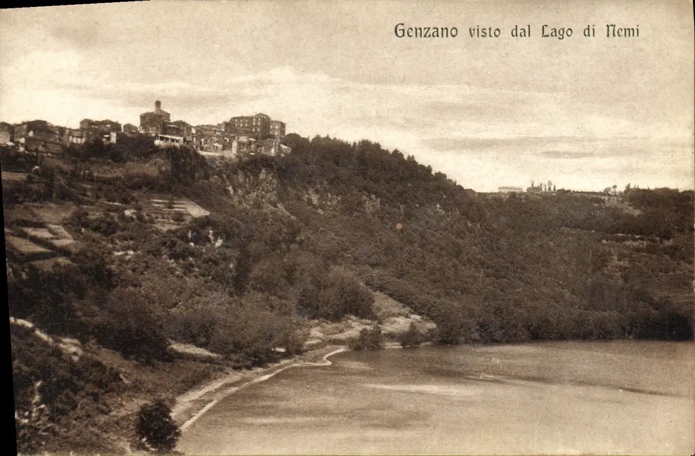 Genzano vom See Nemi aus gesehen — Ansicht des Sees Nemi — Verlag G. Caracuzzo, n° 7874 - Vorderseite