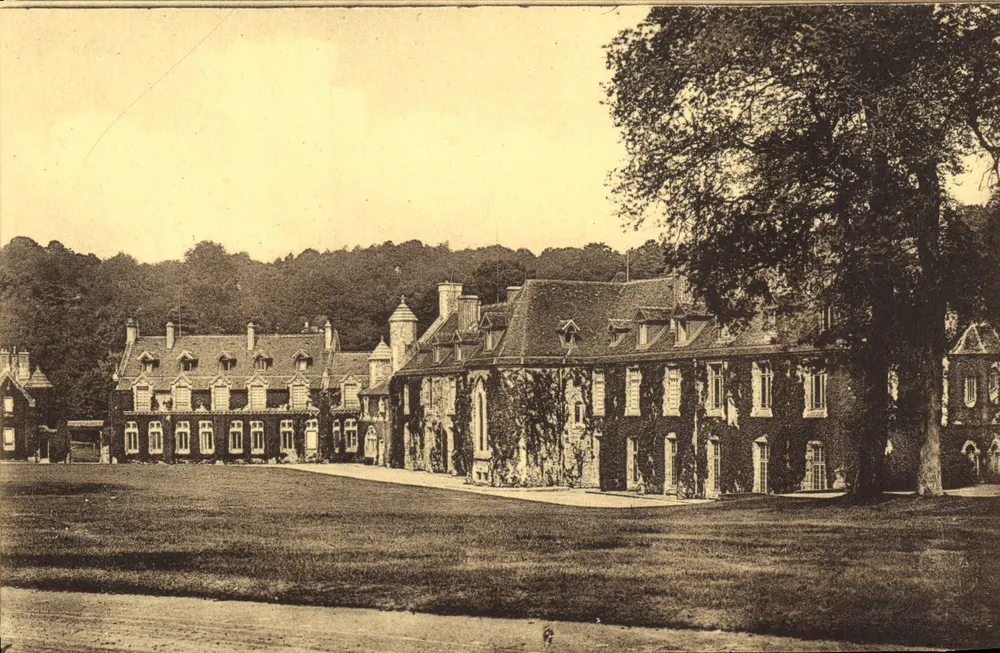 Abbazia dei Vaux-de-Cernay — Lato ovest — H.R. Riproduzione vietata - Recto