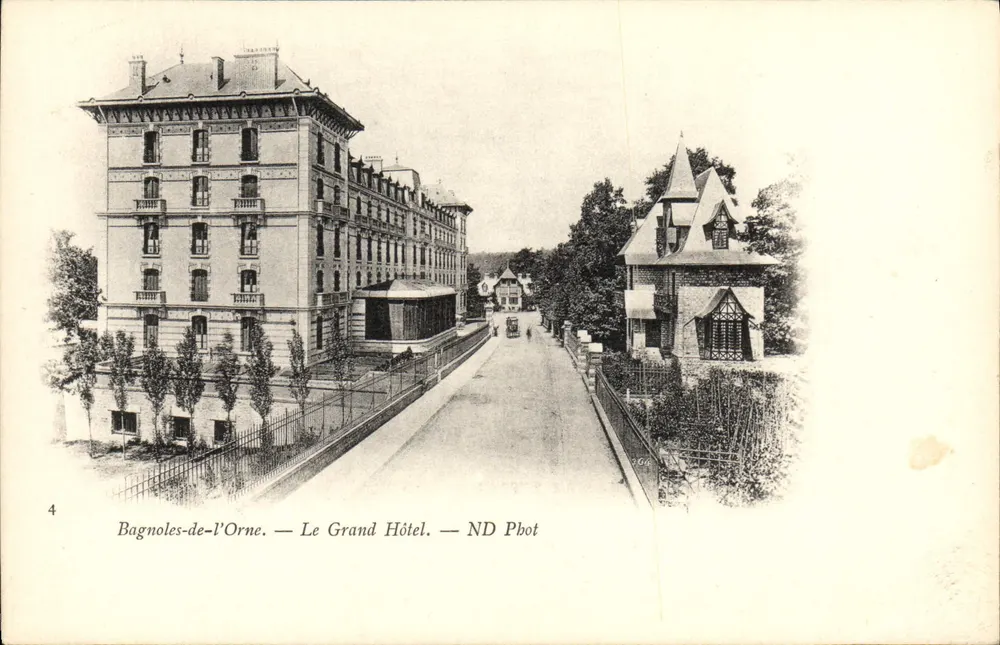 Bagnole-de-l'Orne — O Grand Hotel — ND Pbot - Frente