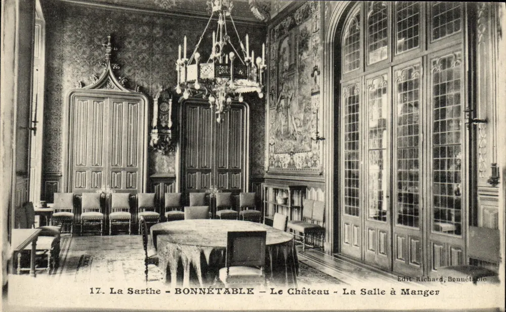 La Sarthe - Bonnétabelle - Schloss - Esszimmer - Vorderseite