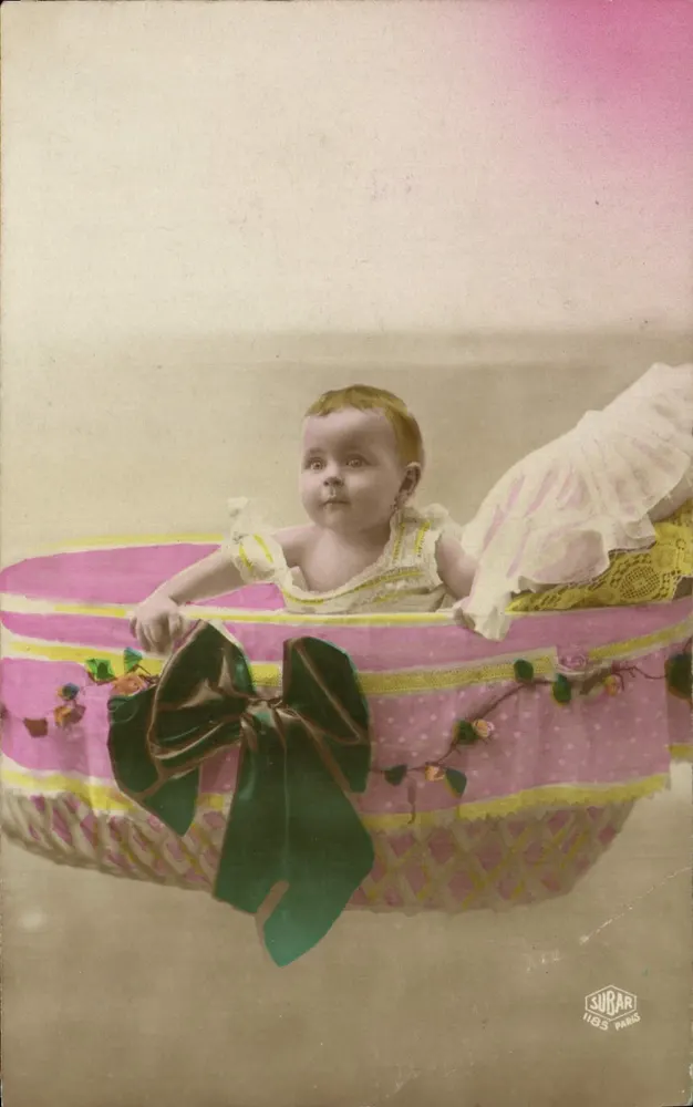 Baby in einem dekorierten Korb — Verlag SUBARÎ, Nr. 1183, Paris - Vorderseite