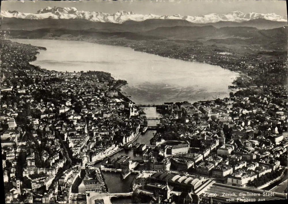 Zurich, la ville intérieure — vue aérienne — Z-2850 — éditeur Reise-Postkarten - Recto