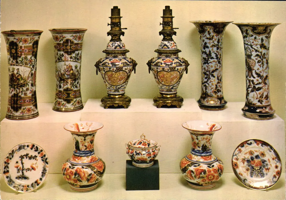 Porcelaines de Bayeux — Fabrications de la Famille Langlois vers 1835 — Musée Baron Gérard - Recto