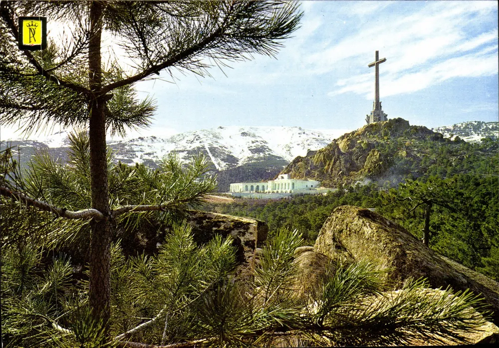 Santa Cruz del Valle de los Caídos — vista panorâmica — Editor Panorámica, n° 61 - Frente
