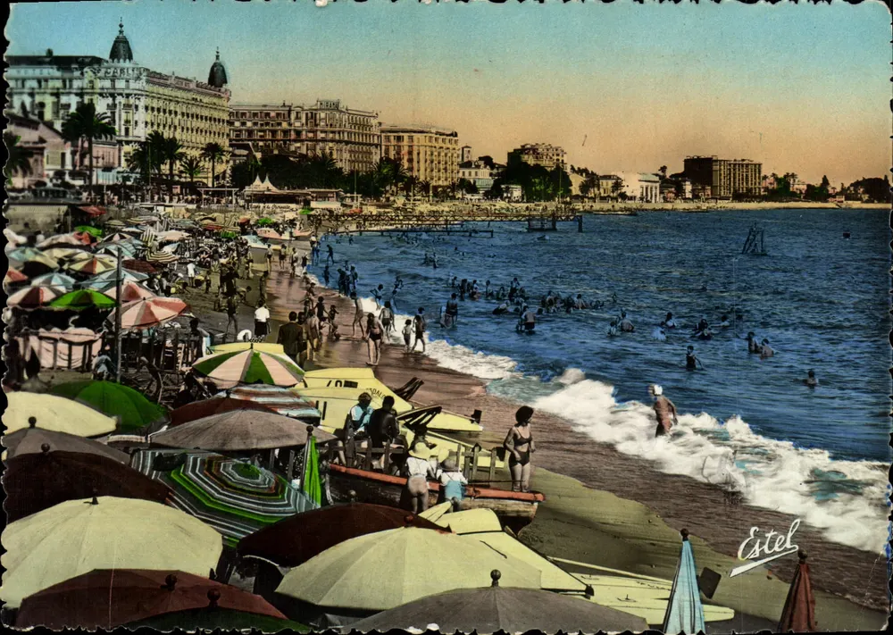 Cannes — La Plage et les Grands Hôtels de la Croisette — Étel - Recto