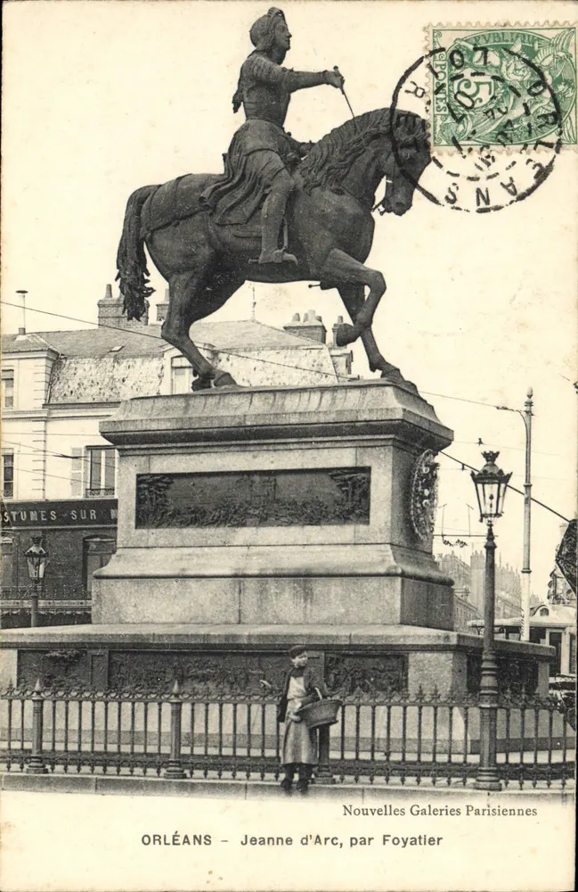 Orléans — Statue von Jeanne d'Arc — von Foyatier, veröffentlicht von Nouvelles Galeries Parisiennes - Vorderseite