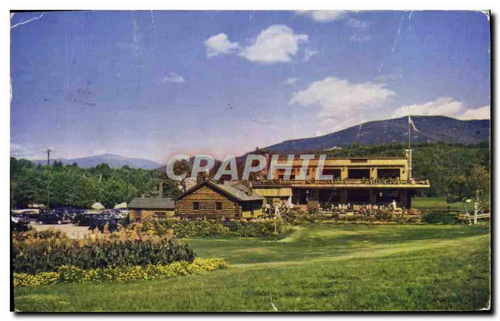Cranmore Mountain Skimobile Base Station — North Conway, New Hampshire — Color K Card by Mike Roberts Studios - Frente