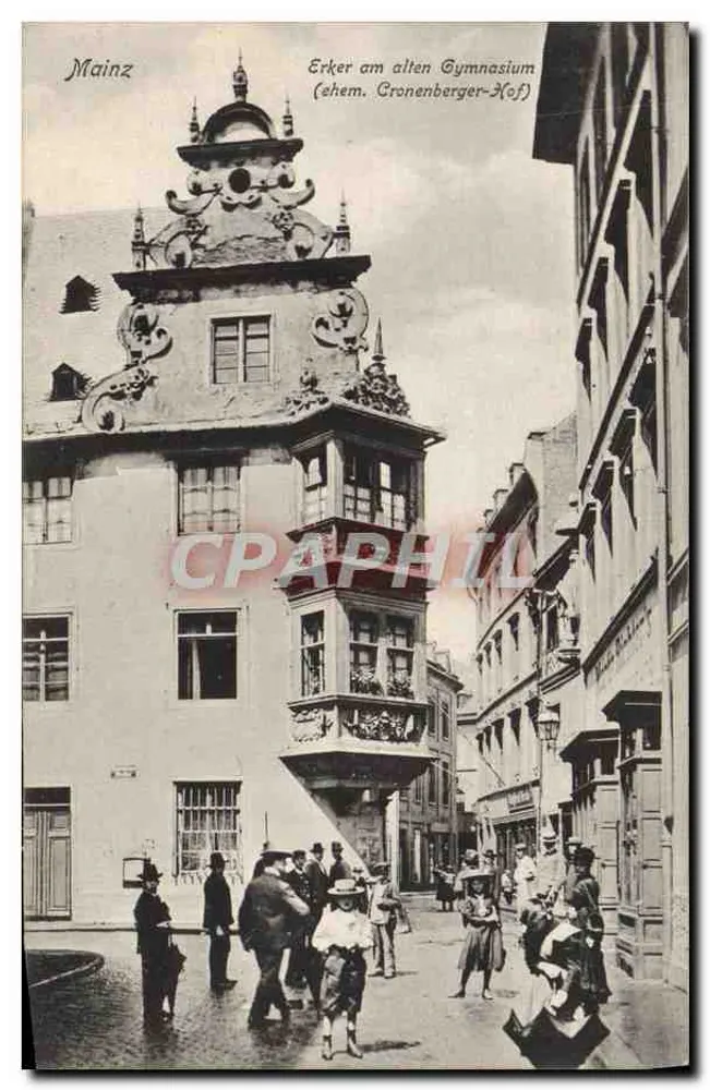 Mainz — Erker am alten Gymnasium (ehem. Gronenberger-Hof) — Ludwig Feist, Mainz - Vorderseite