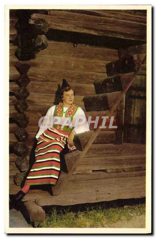 Frau im traditionellen Kleid — Rättvik, Dalarna — Sago-konsi AB, Stockholm - Vorderseite