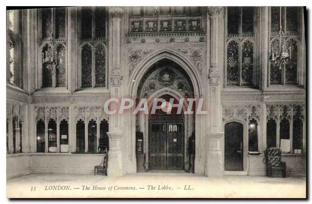 LONDON — Das Parlamentsgebäude Westminster — Der Saal — LL. - Vorderseite